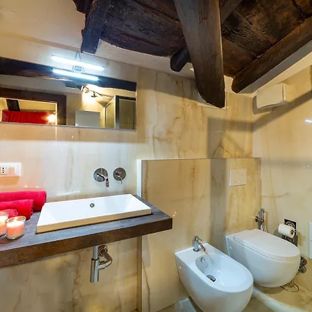 House Of Lovers - Magnificent View In The Heart Of Appartamento *