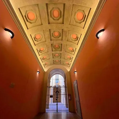 House Of Lovers - Magnificent View In The Heart Of Apartment
