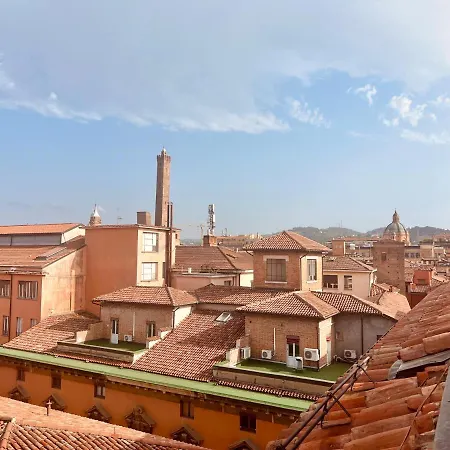 House Of Lovers - Magnificent View In The Heart Of Bologna