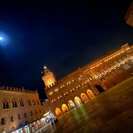 House Of Lovers - Magnificent View In The Heart Of Apartment