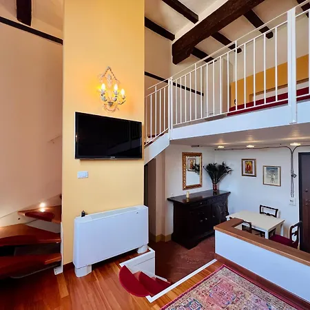 House Of Lovers - Magnificent View In The Heart Of Apartment Bologna
