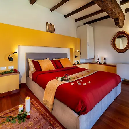 House Of Lovers - Magnificent View In The Heart Of Apartment Bologna